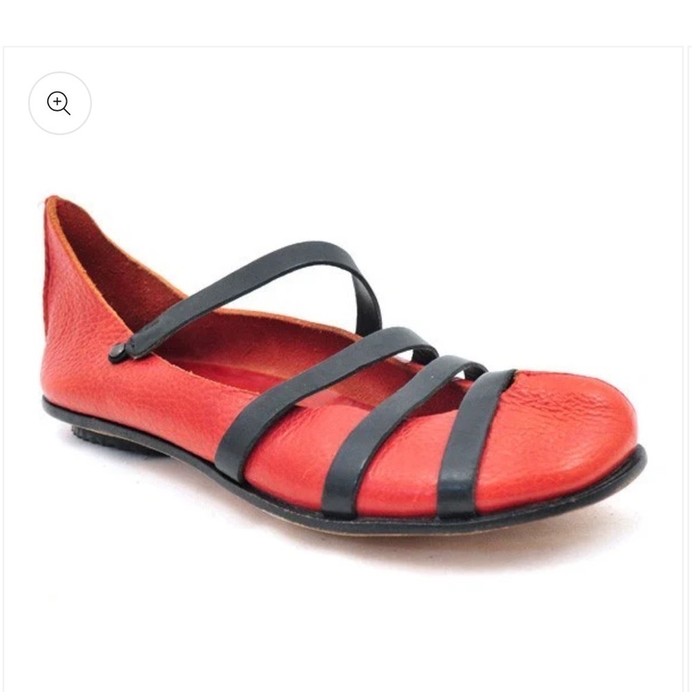 Cydwoq Jail Women's Shoe hand made Cottagecore ballet flat l - Picture 6 of 13